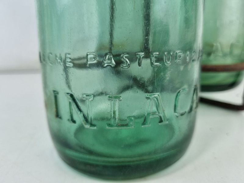 Botellas de Leche Antiguas con Soporte - imagen 4