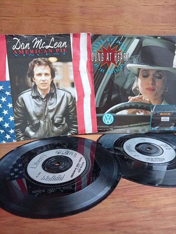 Dos Discos Simples: Don McLean "American Pie" y The Bluebells "Young At Heart"