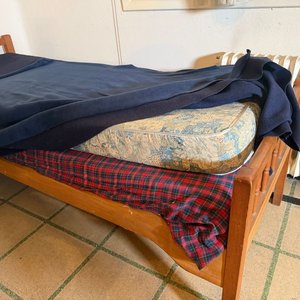 Cama de Pino Brasil con Colchones y Almohadones - imagen 9