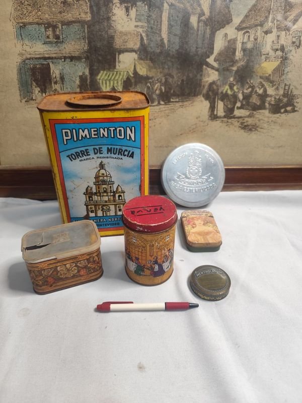 Colección de latas antiguas de metal - imagen 3