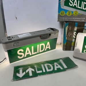 2 Carteles Luminosos de Emergencia "Salida" Gama Sonic - imagen 4