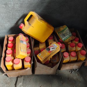 Lote de Frascos Plásticos SikaTop Modul Amarillos - imagen 1