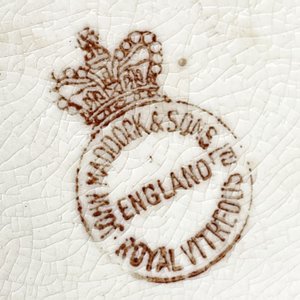 Juego de 17 Pocillos de Café y Platillos de Loza Inglesa Royal Vitreous - imagen 6