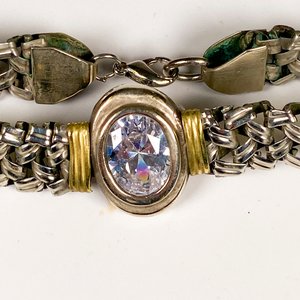 Tres Pulseras Metálicas con Circonias - imagen 3