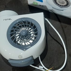 Turbina Extractor de Aire Rotel para Cocina Sin Uso - imagen 3