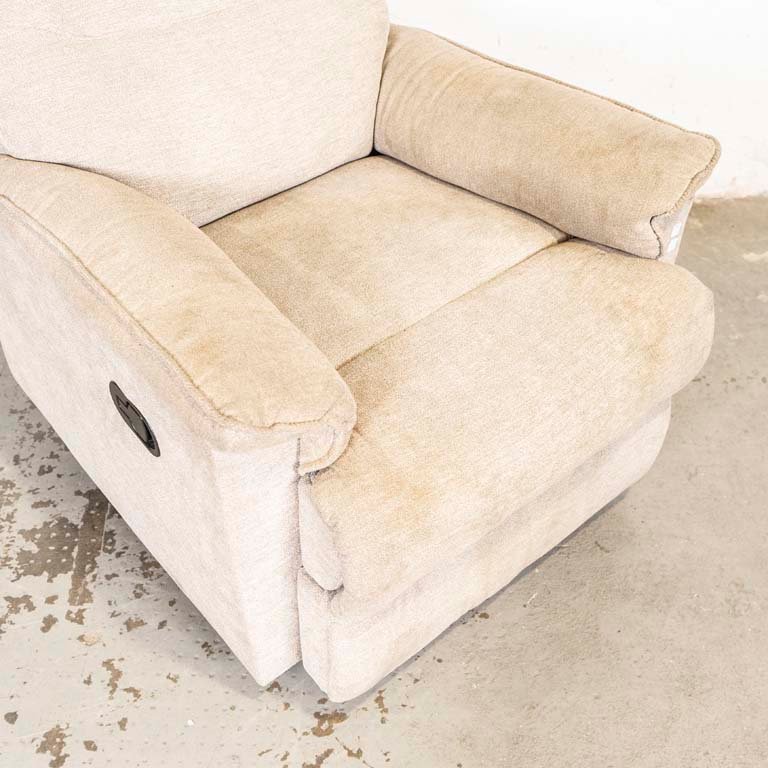 Sillón reclinable tapizado en tela para limpiar - imagen 2