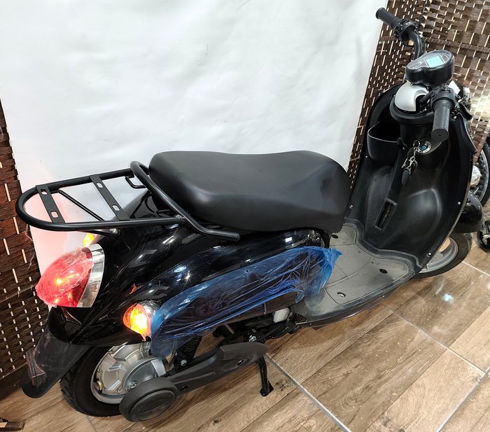 Item 16829 - Image 2