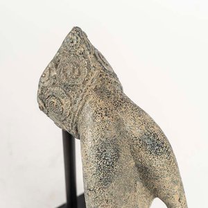 Adorno de Mano en Resina con Soporte Metálico - imagen 2