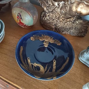 Lote de Adornos Varios: Tazas, Platillos Orientales y Figuras Decorativas - imagen 8