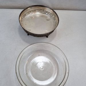 Fuente de Vidrio con Soporte Metálico Plateado Ornamental - imagen 3