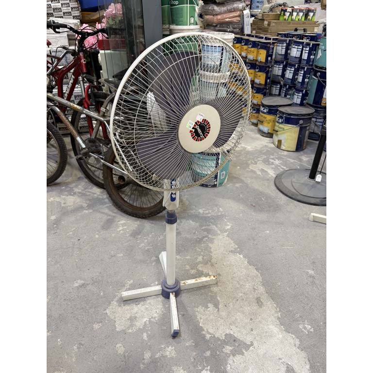 Lote siguiente: Ventilador Casino con Bicicleta