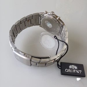 Reloj Orient Chronograph Acero Inoxidable Esfera Plateada Taquímetro - imagen 4