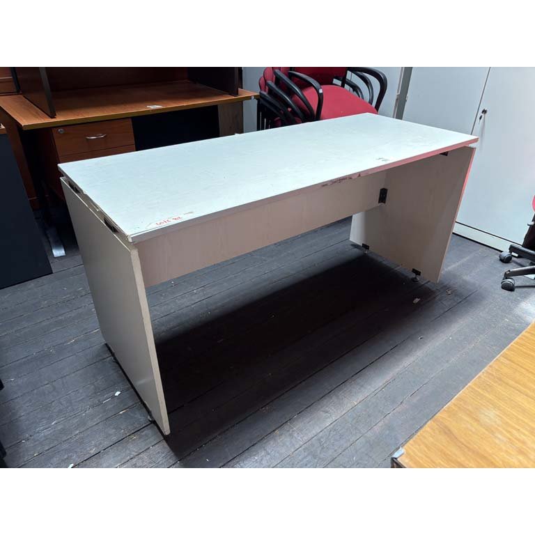 Item 2104600 - Image 0