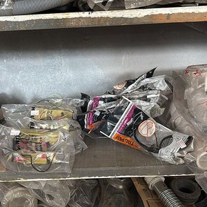 Lote anterior: Lote de Accesorios y Repuestos para Plomería y Desagüe