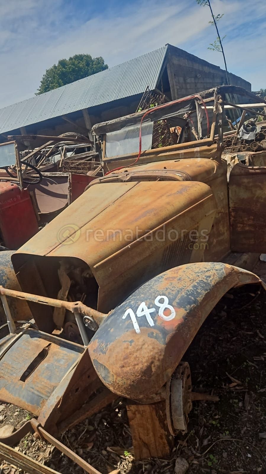 Lote de Autos Antiguos para Restaurar
