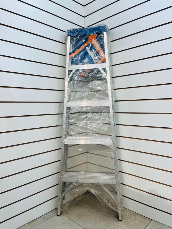 Escalera Wadfow de Aluminio, 5 Escalones, 1.44m, Capacidad 150kg - imagen 1