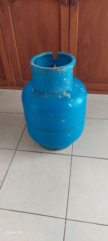 Cocina de 2 hornallas y horno electrico con garrafa de 13 kg - imagen 3