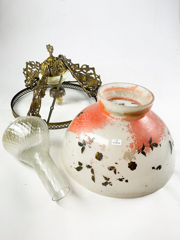 Lote anterior: Colgante de Opalina y Bronce Labrado con Pantalla Floral