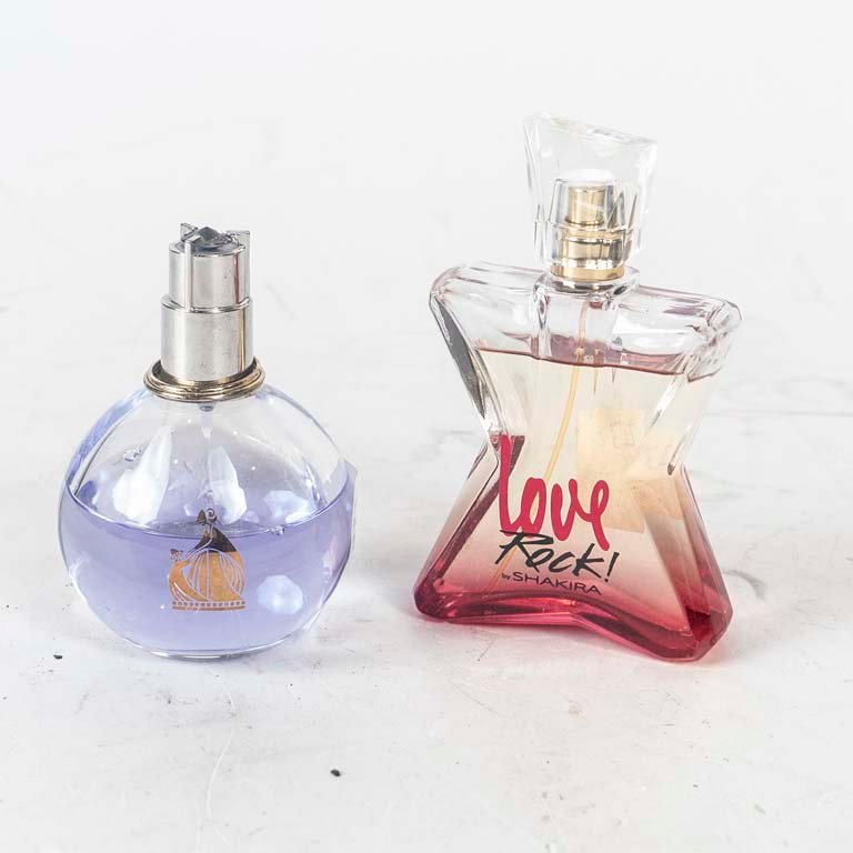 Dos Perfumes "Love Rock" by Shakira y Otro con Faltantes
