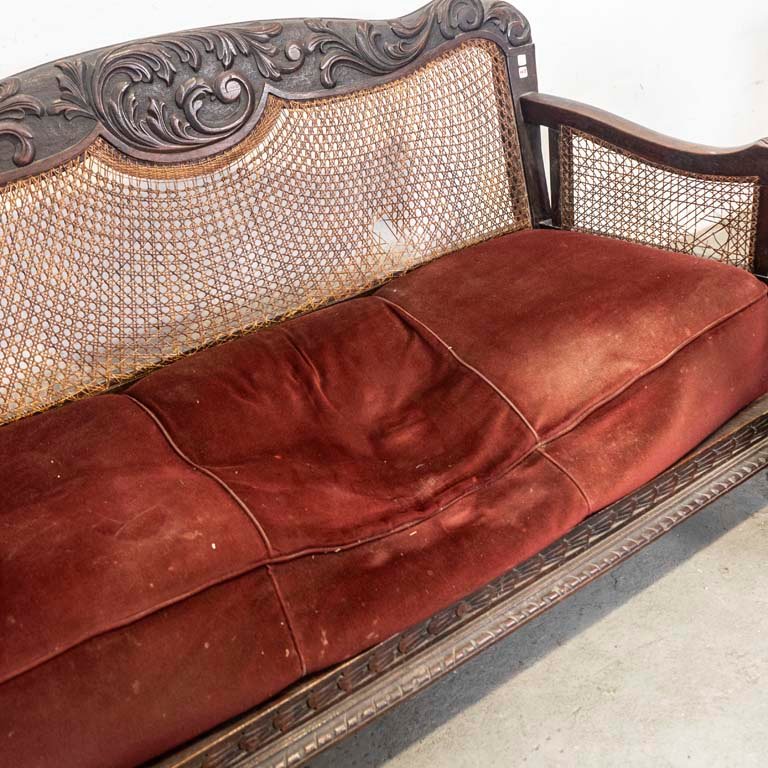 Sofá y sillones de madera para restaurar - imagen 3