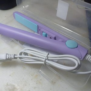 Mini Planchita de Pelo Cerámica para Flequillo y Cabello Corto - imagen 2