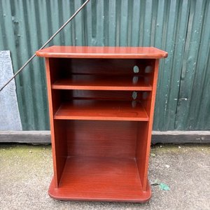 Mesa de TV de madera con estantes - imagen 2