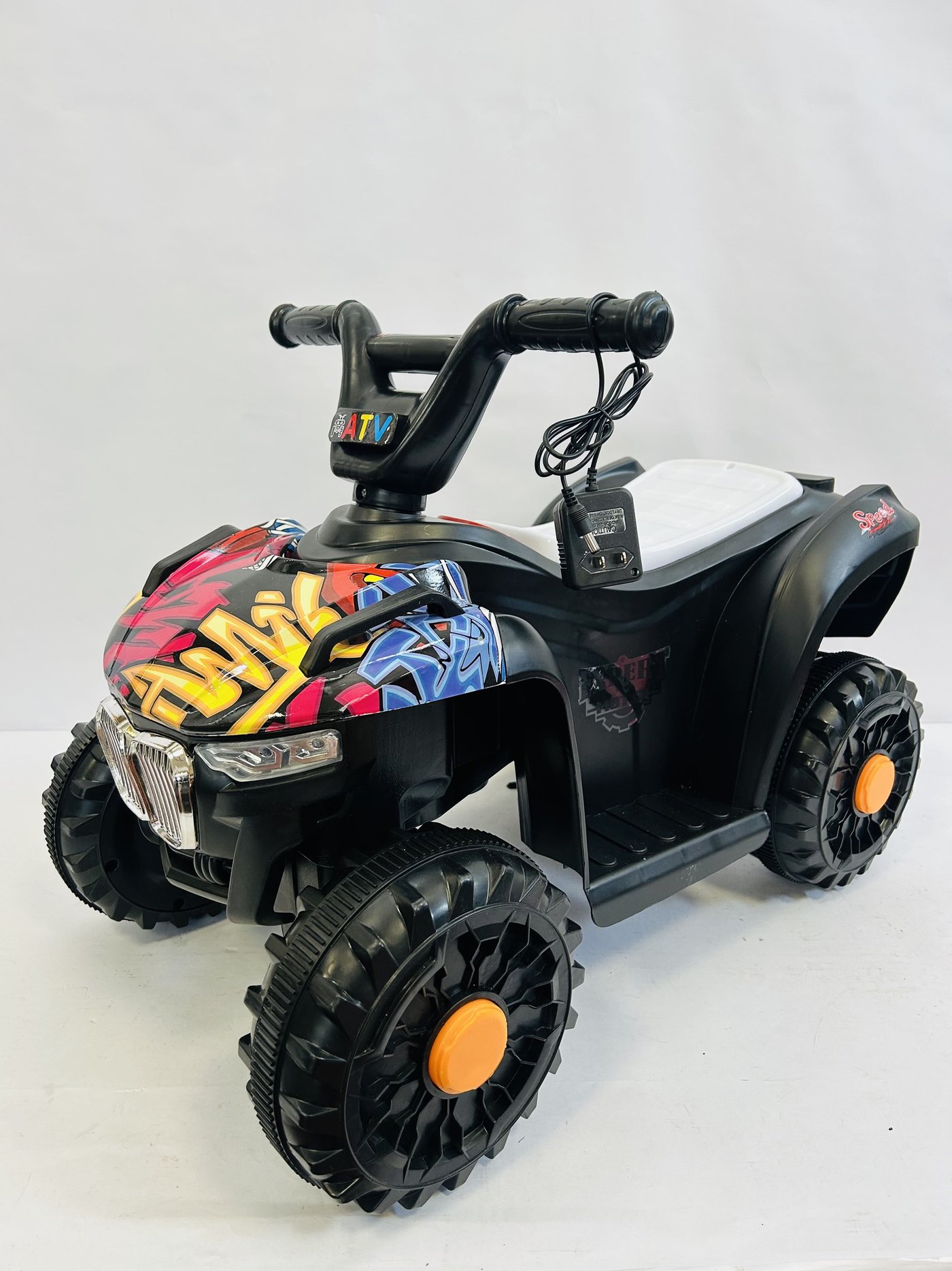 Cuatriciclo Eléctrico Expert a Batería con Cargador