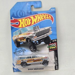 Hot Wheels '64 Nova Wagon Gasser Jerry Rigged Colección - imagen 1
