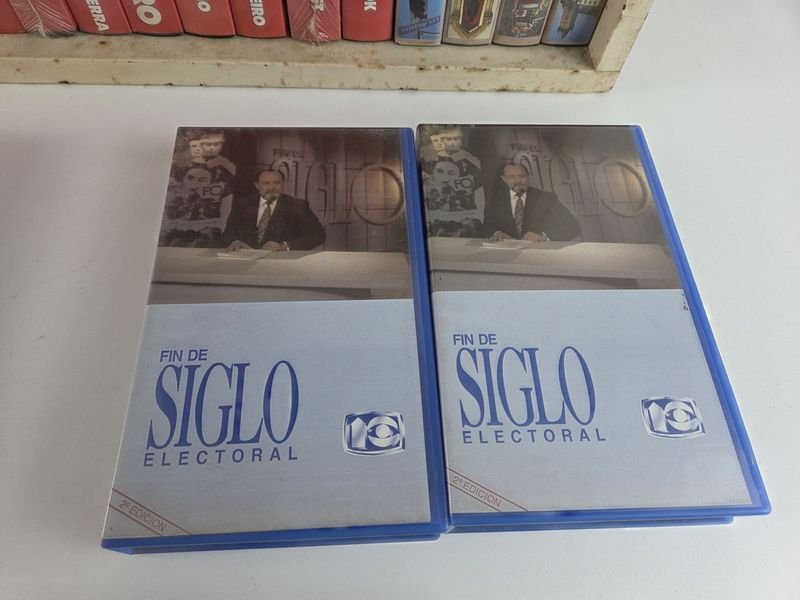 Colección de VHS y DVDs en excelente condición - imagen 6