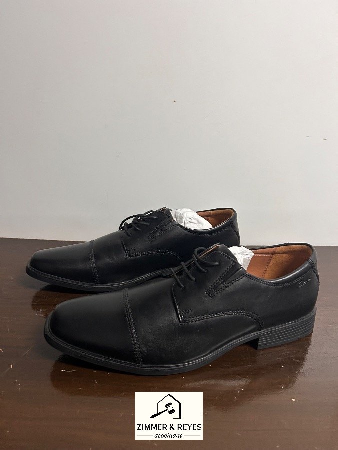Zapatos Negros Clarks Talle 46 Nuevos