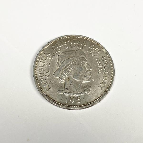 Moneda de Plata "El Gaucho" - República Oriental del Uruguay 1961
