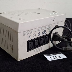 Estabilizador de Tensión APC Line-R 1200VA - imagen 4
