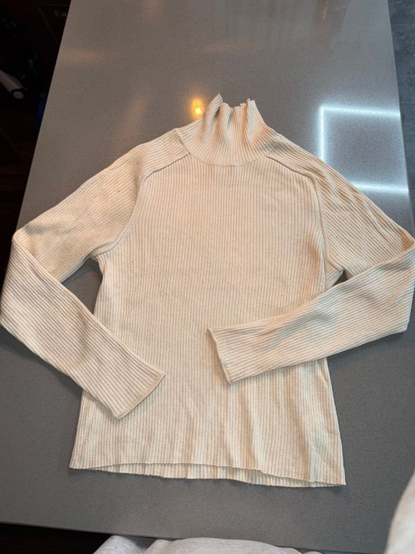 Polera de Mujer Talle M/L Color Crudo