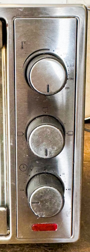 Horno eléctrico FUTURA acero inoxidable: una opción segura y eficiente - imagen 2