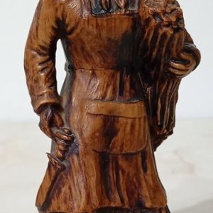 Figura de Campesina Francesa o Bretona Siglo XIX - Coleccionismo - imagen 3