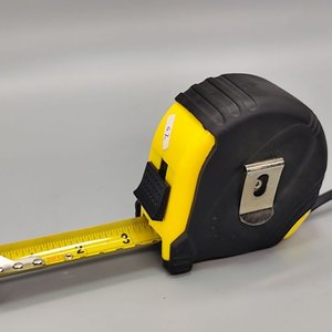 Cinta Métrica Giant de 7.5 Metros con Protección de Goma - imagen 4