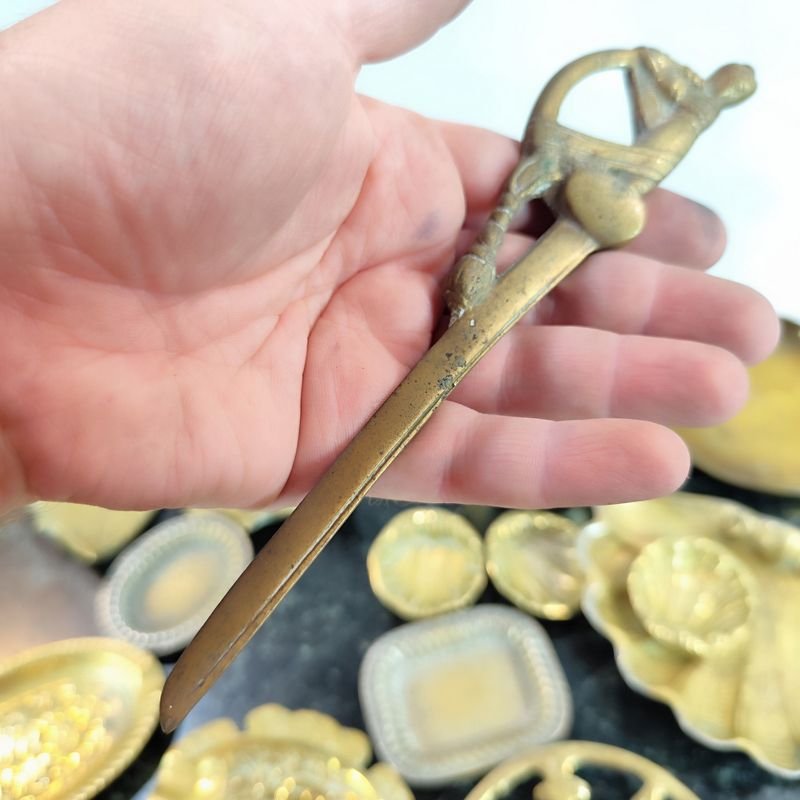 Colección de piezas de bronce y metal antiguo - imagen 5