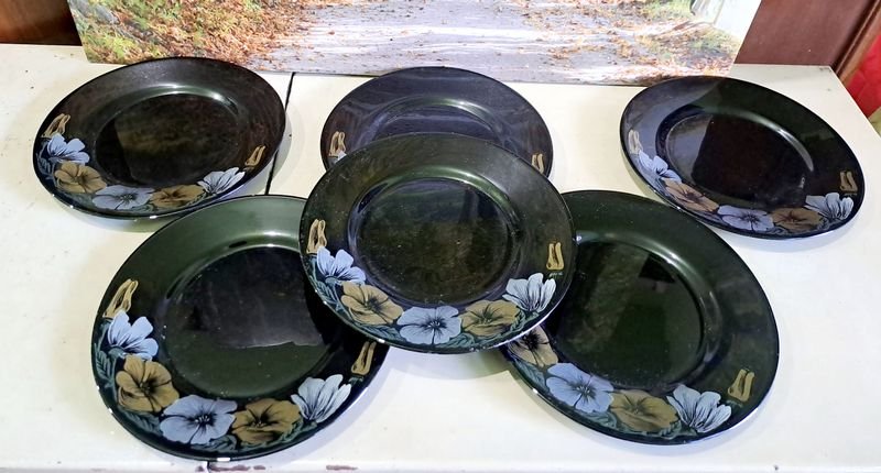 Item 853810 - Image 0