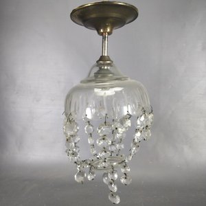 Lote de 4 piezas de iluminación: Fanales tallados, colgante con cristales y globo - imagen 5