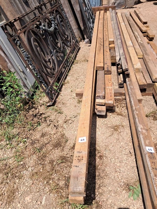 Lote anterior: Pinos de madera para construcción