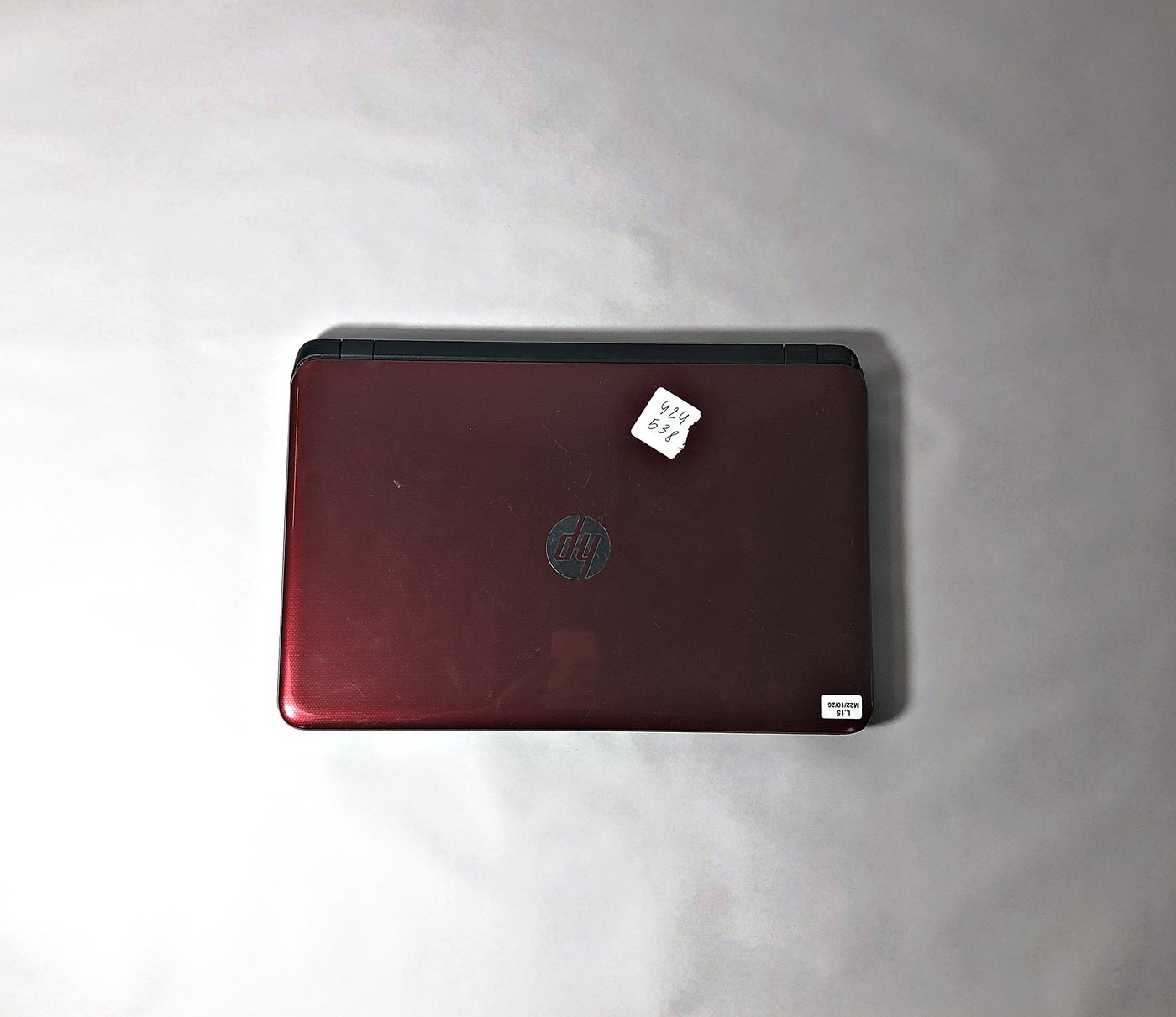 Laptop HP Roja - Sin Cargador y No Enciende