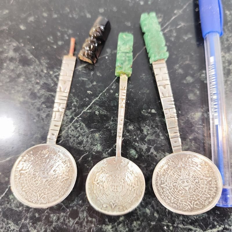 Lote anterior: Tres cucharitas de plata mexicana 925 en excelente condición