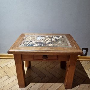 Lote anterior: Mesa Ratona Original con Tapa Vitrina Decorativa de Elementos Naturales
