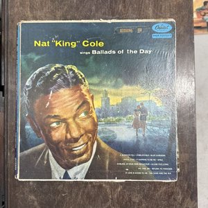 Lote de 9 Vinilos Internacionales: J. Dassin, Pierre Perret, Nat King Cole, Tito Gobbi y más - imagen 8
