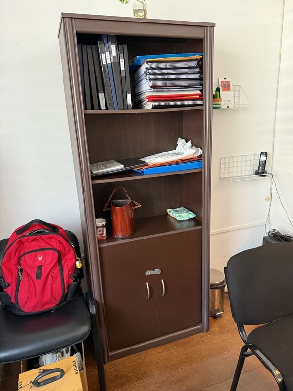 Item 890989 - Image 0