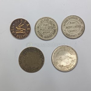 Lote siguiente: Lote de 5 Medallas y Tokens conmemorativos