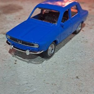 Lote anterior: Réplica Metálica de Renault 12 Azul Coleccionable