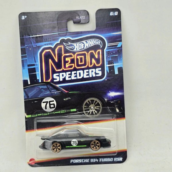 Hot Wheels Porsche 934 Turbo RSR Neon Speeders - imagen 1