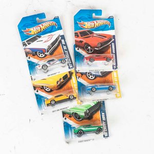 Lote siguiente: Colección 5 Autos Hot Wheels Originales