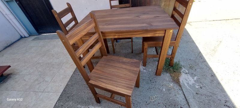 Juego de comedor en madera, perfecto estado - imagen 5